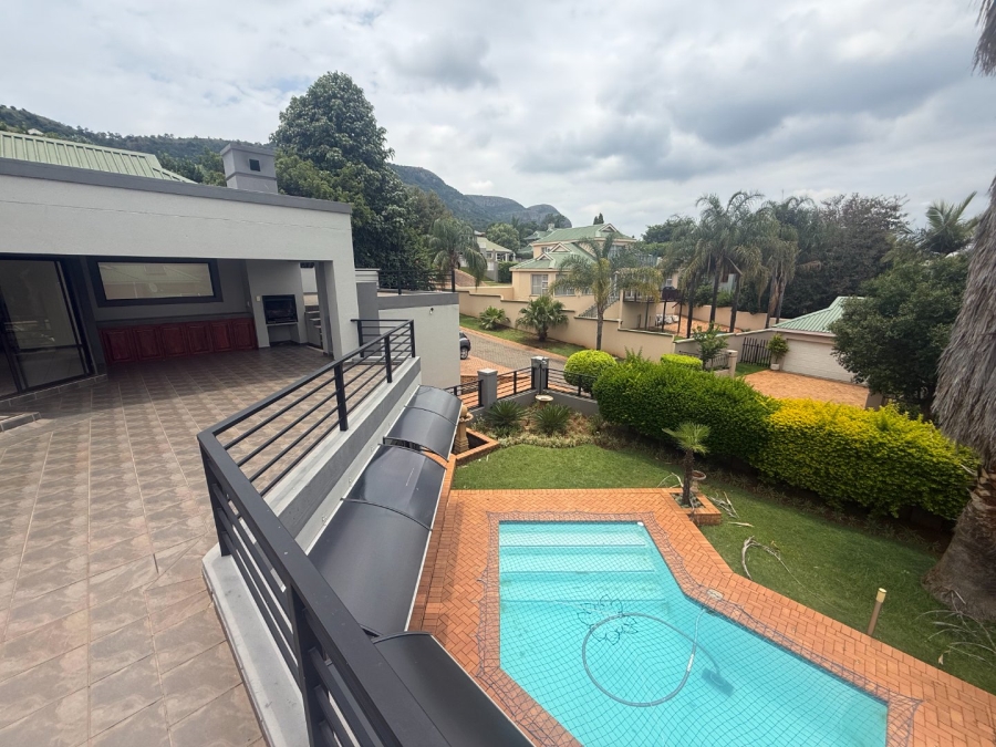 To Let 4 Bedroom Property for Rent in Caribbean Beach Club North West